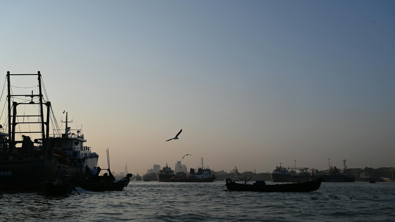 Shah Amanat International Airport